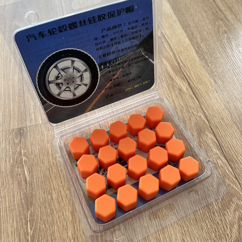 Silikonové krytky šroubů kol 17 mm sada 20 ks ORANŽOVÁ